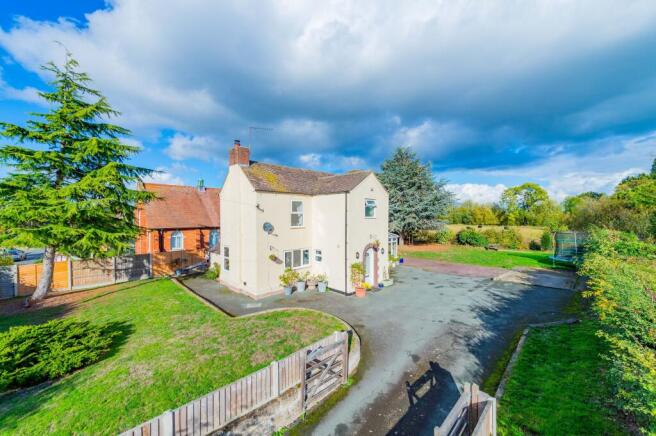 3-bed detached on Belmont, Horsebridge Road, Minsterley, £420,000