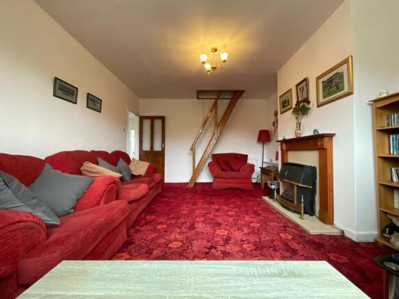 2 bed Semi-Detached Bungalow for sale Image 5