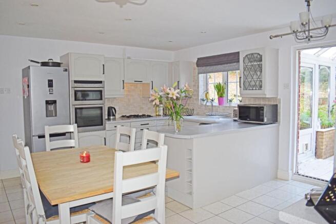 6 The Badgers, kitchen 1c new.jpg
