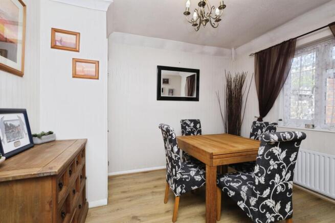 House in Hailsham - View 5