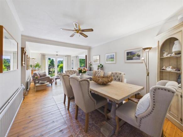 2 bed Semi-Detached for sale Image 10