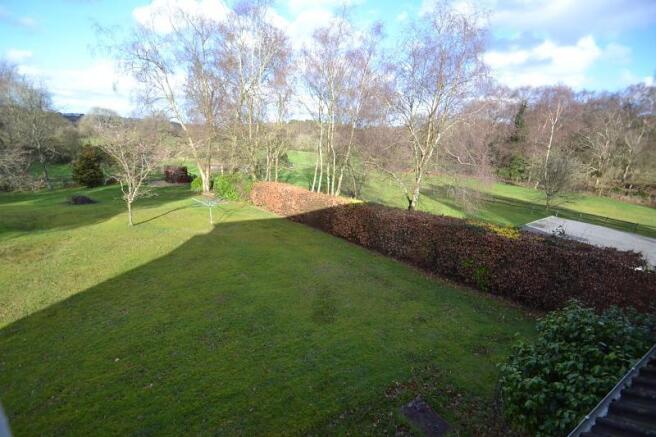 Garden & View