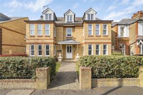 Flat 2, St Marys Court, Chestnut Grove, New Malden KT3 3JJ