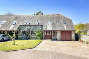 50, Blunts Lane, Plymouth PL6 8BE