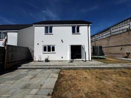 54, Sandpiper Road, Plymouth PL6 8EJ