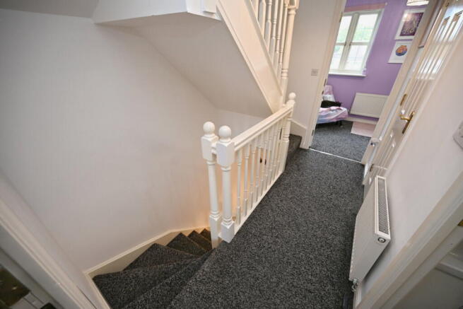 3 bed Town House for sale Image 11