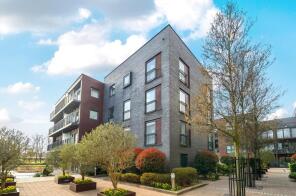 Flat 9, Regency Court, Unwin Way, Stanmore HA7 1FE
