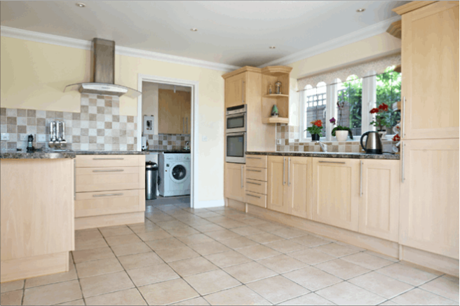 Kitchen / Breakfast