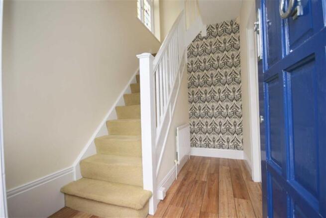 ENTRANCE HALLWAY