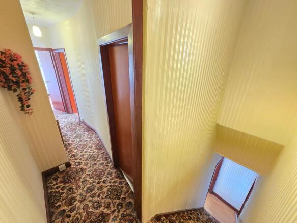 2 bed Terraced for sale Image 10