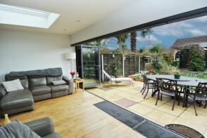 10, New Park Road, Ashford TW15 1EG