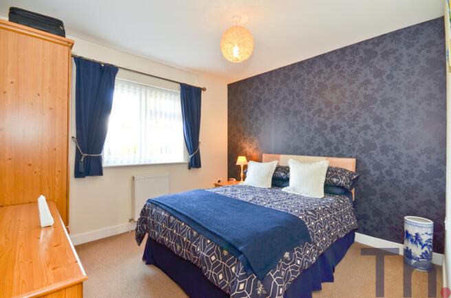 Bedroom 2.JPG