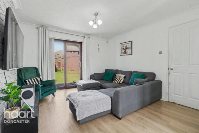 2 bed Semi-Detached Bungalow for sale Image 7