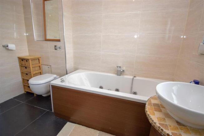 Bathroom ALT