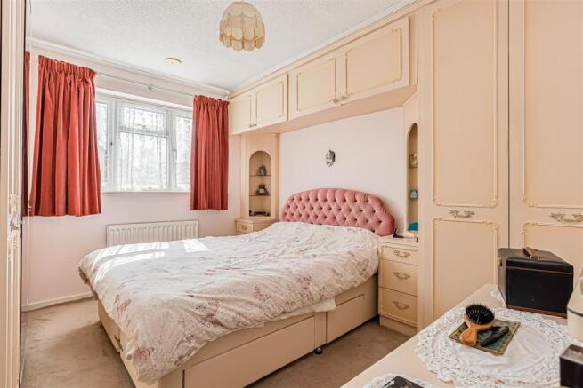 house-osier-way-banstead-111.jpg