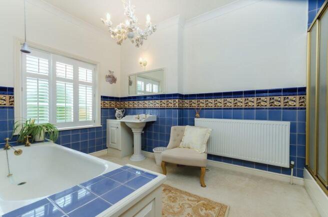 Family bathroom