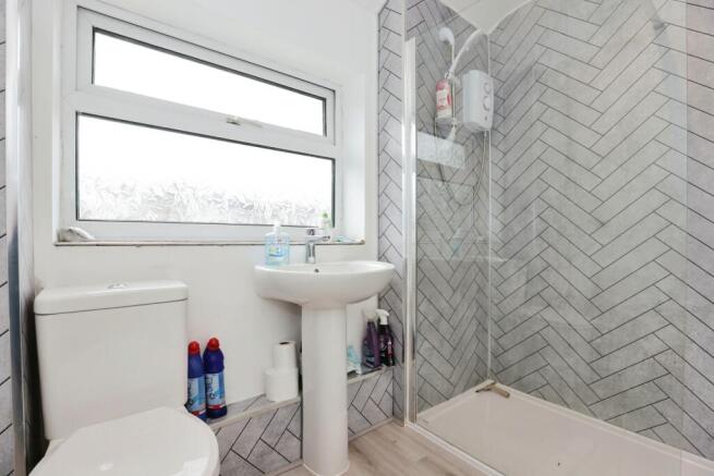 Family Shower room