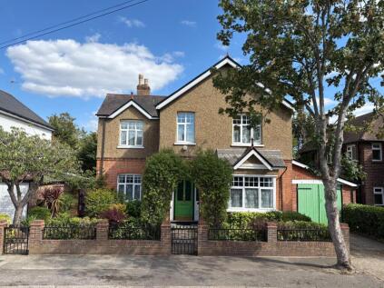 Clifford Grove, Ashford