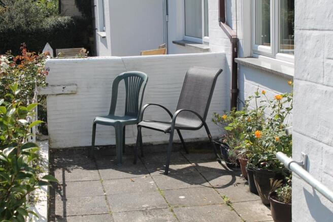 Front terrace