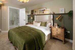 Flat 8 The Square, Haslemere Road, Liphook GU30 7AH