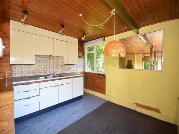 Kitchen/Lounge