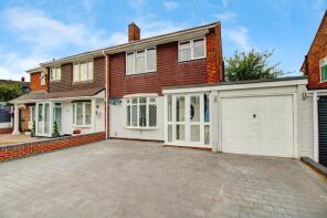 4, Wellesbourne, Tamworth B79 8SP