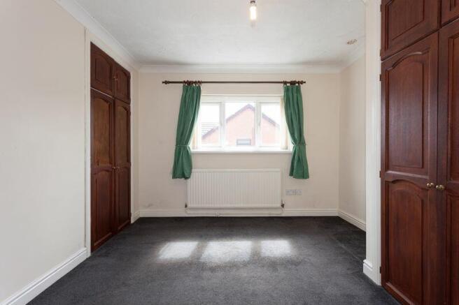 BEDROOM 1 FRONT 