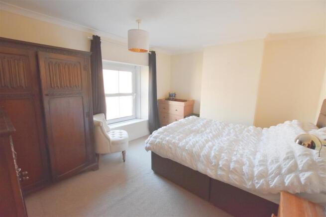 Bedroom.jpg
