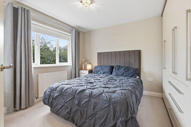 4 bed Town House for sale Image 12