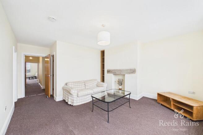 2 bed Apartment to rent Image 9