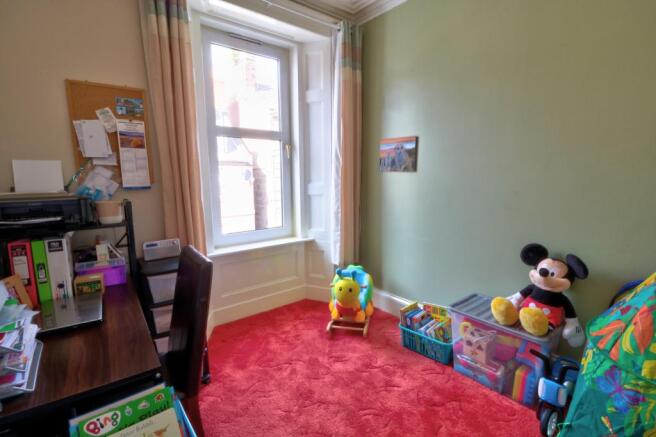 Bedroom or Study