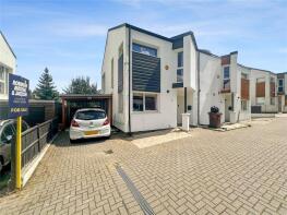 3, Black Lion Court, Gillingham ME7 1HL
