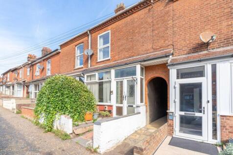 Central Road, Cromer