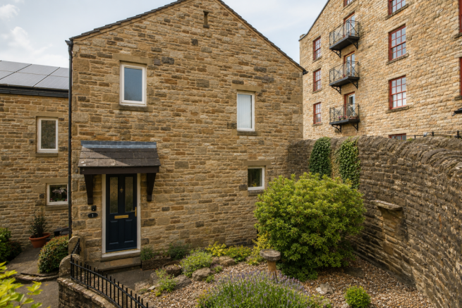 2 bed Town House for sale Image 12