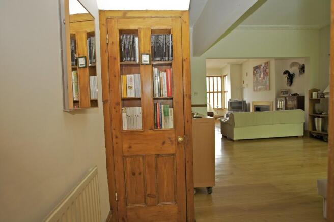 Photo 7