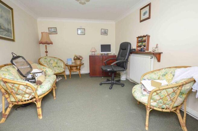 GARDEN OFFICE