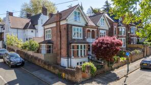 21, Thorncliffe Road, Nottingham NG3 5BQ