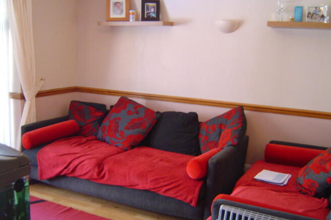 Photo 4
