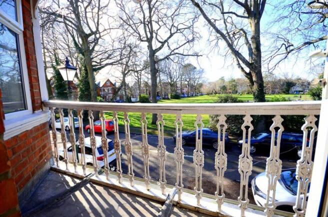 Churchill Road, Bournemouth, BH1 – pohled 2