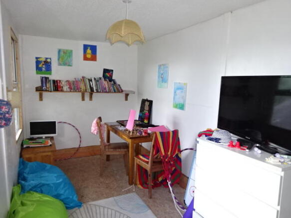 Photo 4