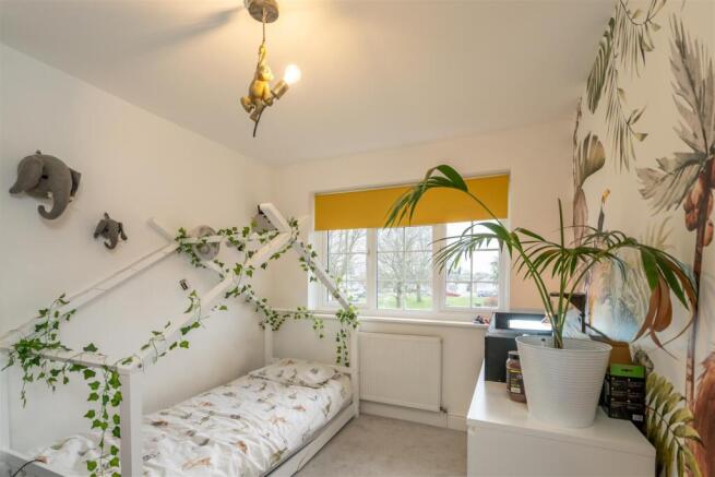 Bedroom 3.jpg