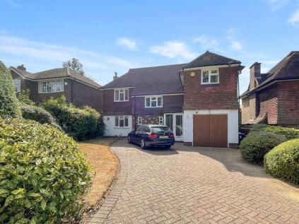 Ewhurst Avenue, Sanderstead, Surrey, CR2 0DH
