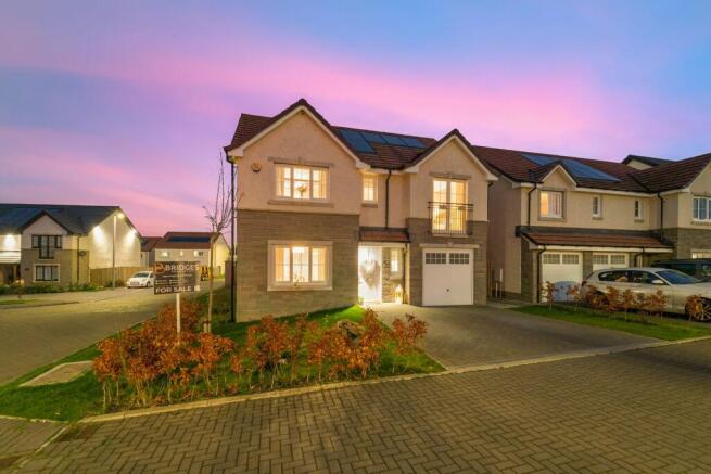Twilight Front View