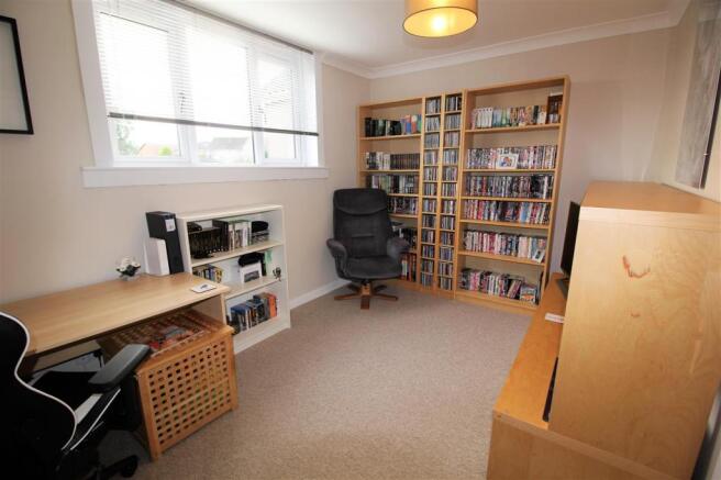 Bedroom 5 Study