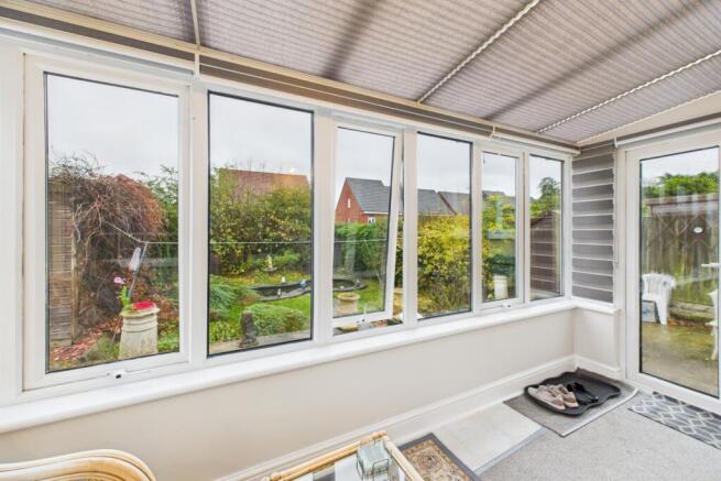 3 bed Detached Bungalow for sale Image 10