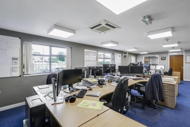 Office 1_2.jpeg
