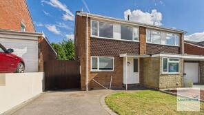 4, Cowley, Glascote, Tamworth B77 2RD