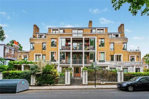 Highbury Crescent, Highbury, London, N5