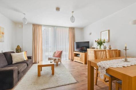 Brownell Place, London, W7