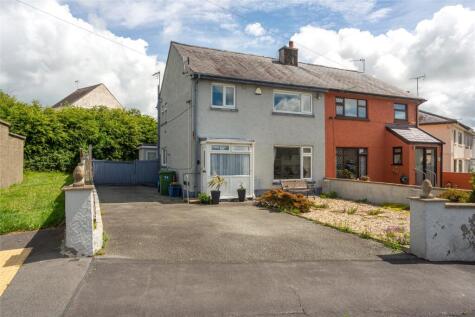 Maes Gwynedd, Caernarfon, Gwynedd, LL55
